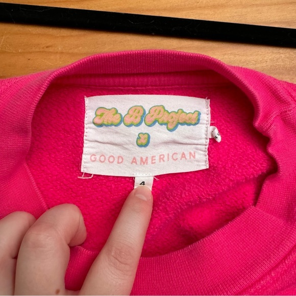 Good American x The B Project Powerful Woman Sweatshirt, Hot Pink, Size 4/XL - Picture 3 of 5